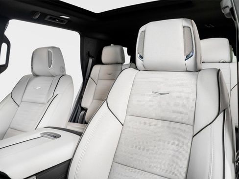 Used 2026 Cadillac Escalade Sport w/ LPO, Floor Liner Package AWD/4WD image 3