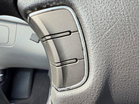 Used 2010 Hyundai Sonata GLS image 25