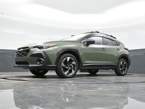 Used 2025 Subaru Crosstrek 2.5i Limited w/ Popular Package #3A image 28