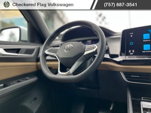 New 2026 Volkswagen Atlas Cross Sport SE AWD/4WD image 31