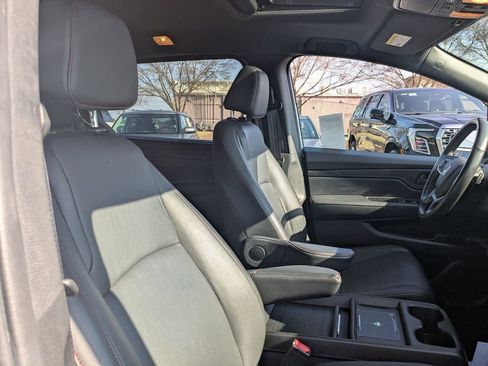 Used 2025 Honda Odyssey Sport-L image 28