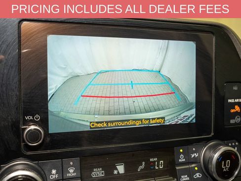Certified 2024 Toyota Highlander XLE AWD/4WD image 16