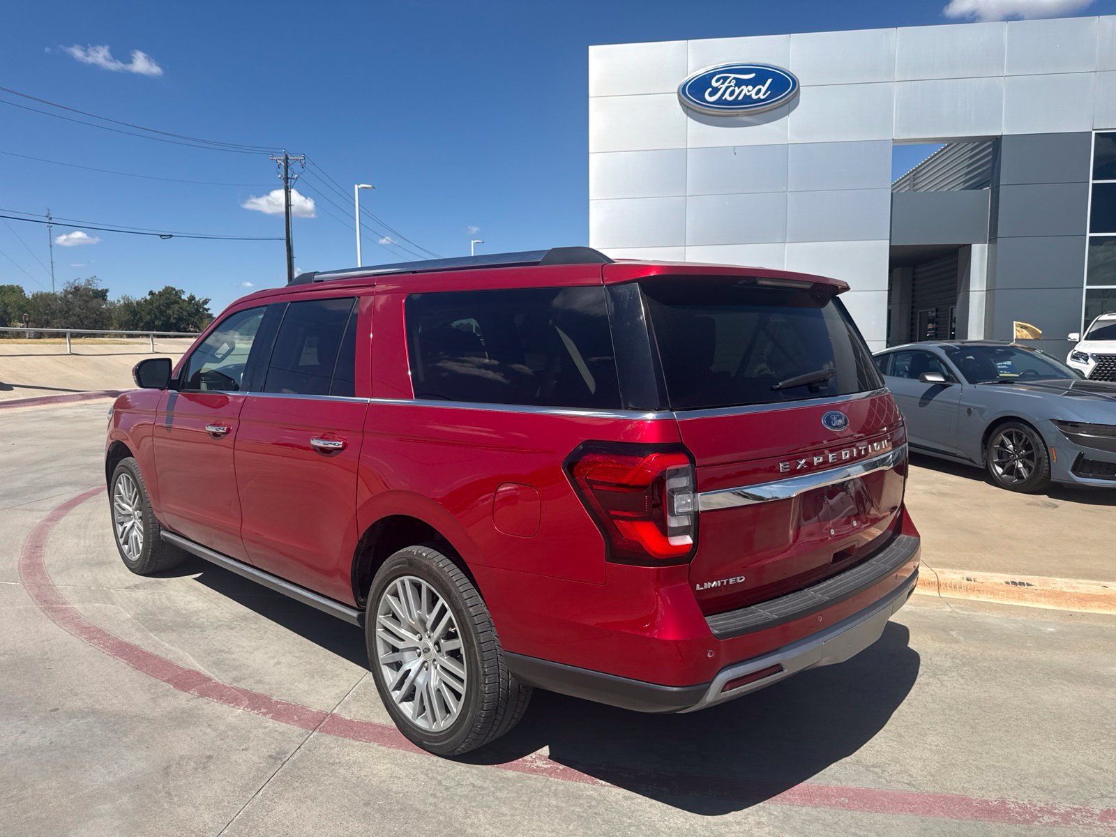 Certified 2022 Ford Expedition Max Limited RWD image 7