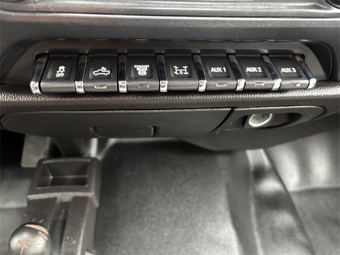 Used 2018 GMC Sierra 3500 4x4 Regular Cab w/ Sierra Convenience Package image 18