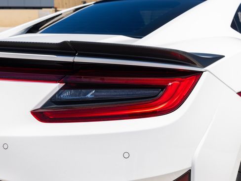 Used 2017 Acura NSX AWD/4WD image 19