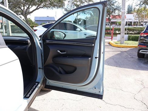 Used 2024 Hyundai Santa Cruz SEL w/ Activity Package image 24