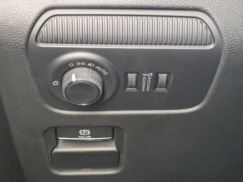 New 2026 Jeep Grand Wagoneer Limited image 17