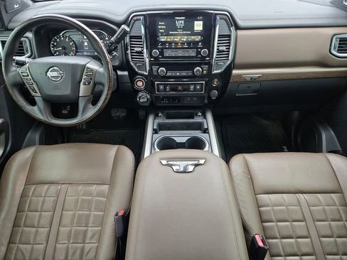 Used 2021 Nissan Titan Platinum Reserve w/ Moonroof Package image 29