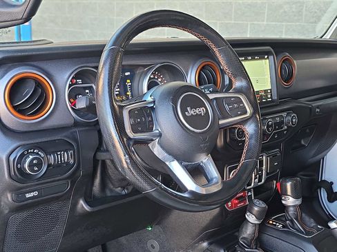 Certified 2021 Jeep Gladiator Mojave image 2
