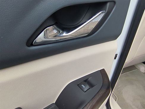 Certified 2022 GMC Acadia Denali w/ Denali Technology Package image 23