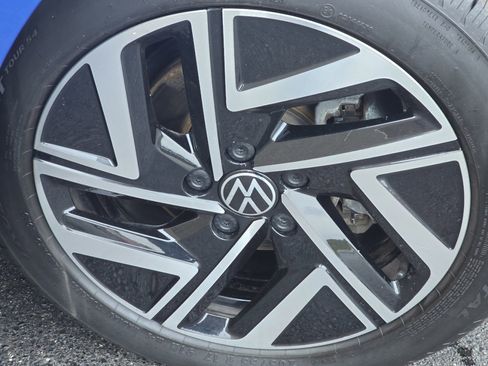 Used 2024 Volkswagen Jetta SEL image 12