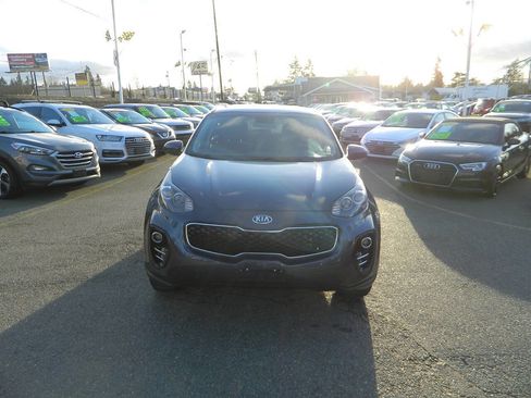 Used 2018 Kia Sportage LX image 3