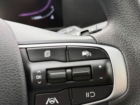 Used 2023 Kia Sportage LX FWD image 29