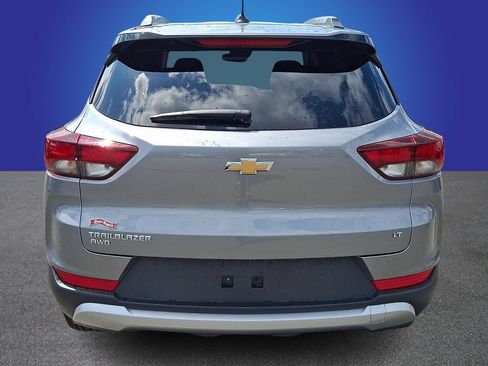 Used 2025 Chevrolet TrailBlazer LT AWD/4WD image 5