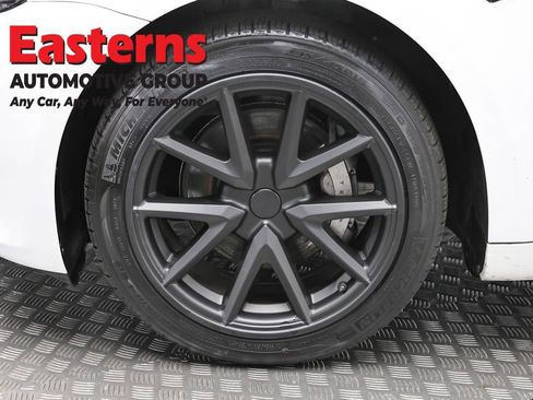 Used 2023 Tesla Model 3 Standard Range image 26