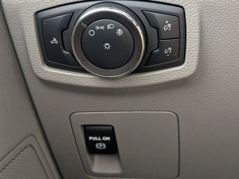 Used 2019 Ford F150 XL w/ Equipment Group 101A Mid RWD image 14