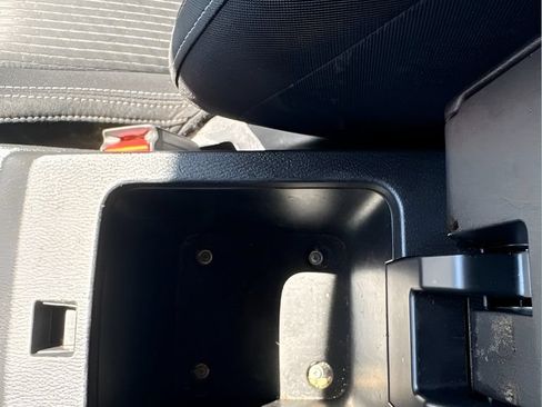 Used 2022 Mitsubishi Outlander ES FWD image 30