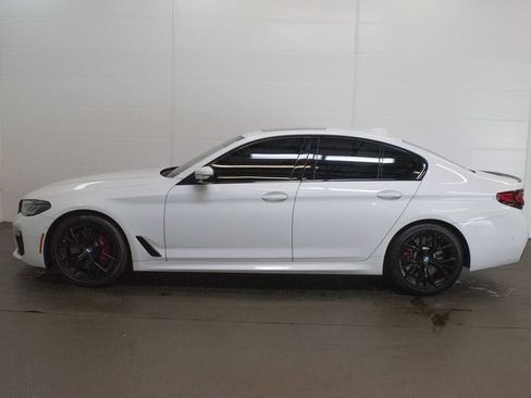 Used 2023 BMW M550i xDrive w/ Executive Package AWD/4WD image 7