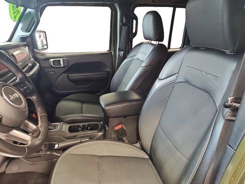 Used 2021 Jeep Gladiator Sport AWD/4WD image 9
