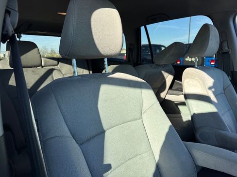 Used 2021 Honda Pilot EX image 27