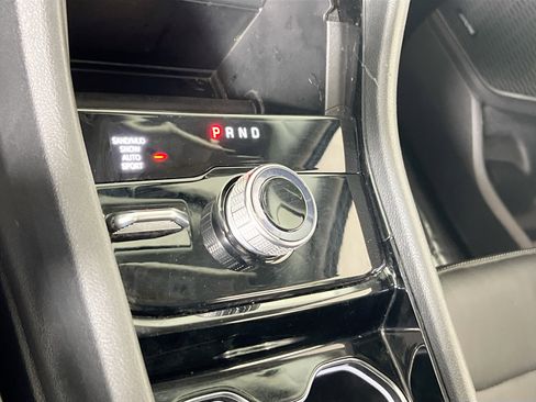 Used 2023 Jeep Grand Cherokee L Limited image 16