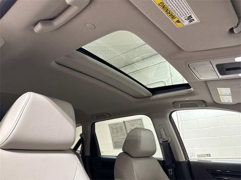 Used 2024 Honda CR-V EX-L image 17