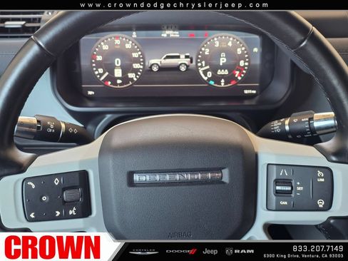 Used 2022 Land Rover Defender 110 X-Dynamic SE AWD/4WD image 37