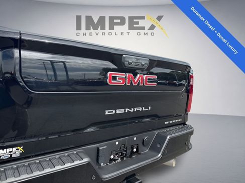 Used 2024 GMC Sierra 3500 Denali AWD/4WD image 37