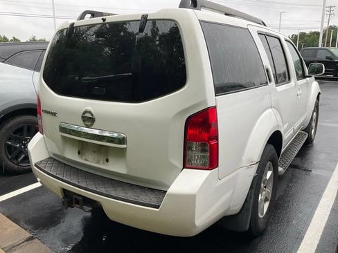 Used 2012 Nissan Pathfinder SV RWD image 5