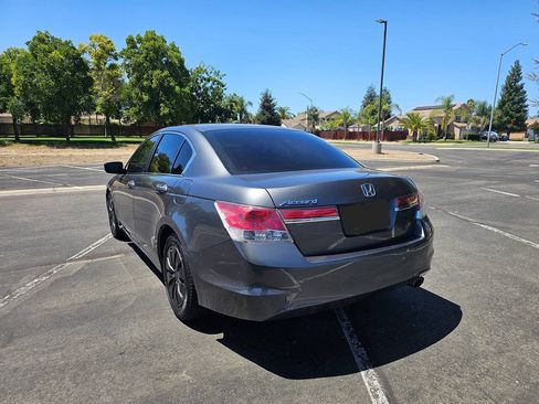 Used 2011 Honda Accord LX image 6