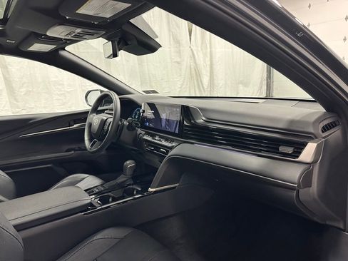 Used 2025 Toyota Camry XSE image 64