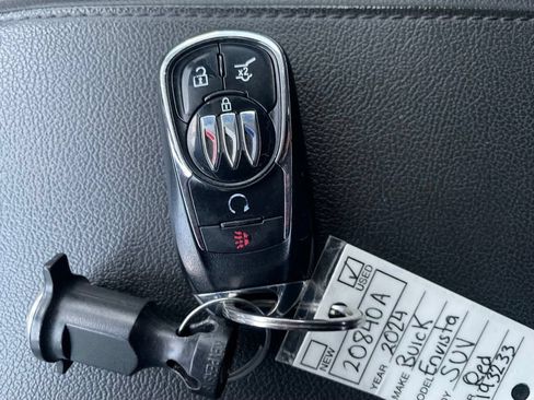 Used 2024 Buick Envista Preferred w/ Convenience I Package FWD image 18