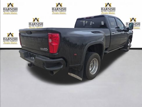 Used 2023 Chevrolet Silverado 3500 High Country image 6