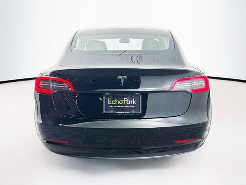 Used 2018 Tesla Model 3 Long Range image 7