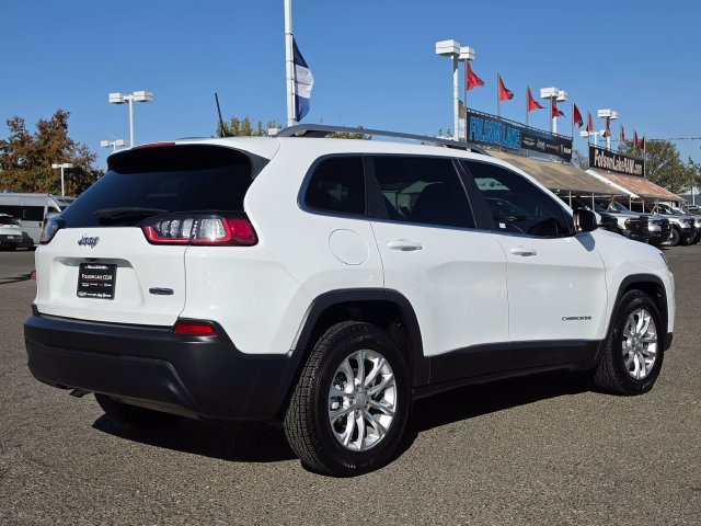 Used 2019 Jeep Cherokee Latitude w/ Popular Appearance Group FWD image 4