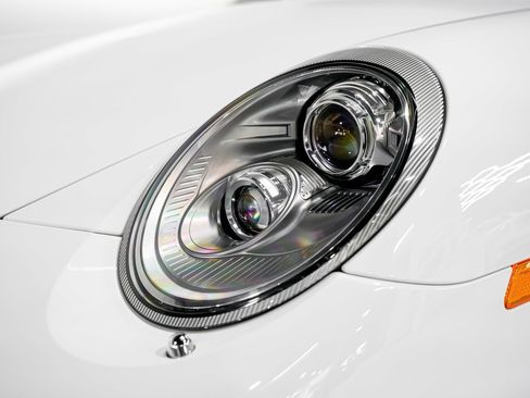Used 2011 Porsche 911 Turbo S AWD/4WD image 35