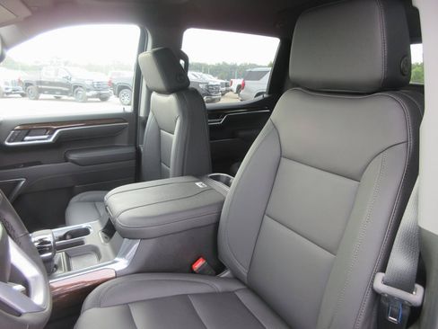 New 2026 GMC Sierra 1500 Elevation w/ Elevation Premium Package image 14