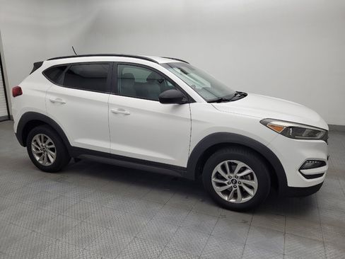 Used 2016 Hyundai Tucson SE w/ Option Group 02 AWD/4WD image 11