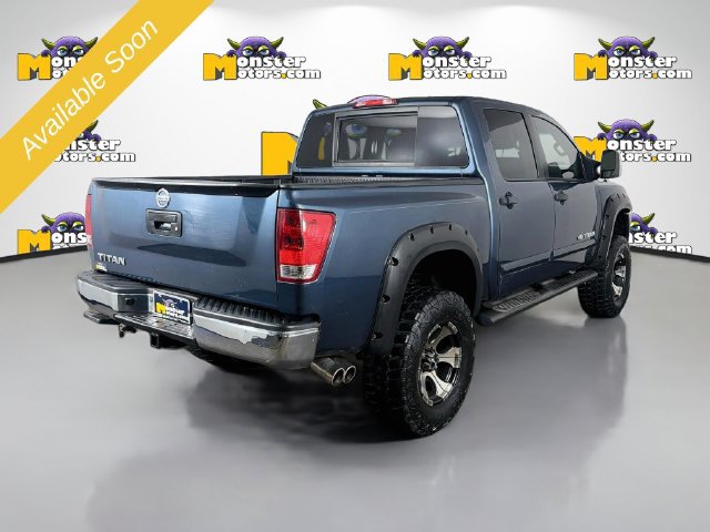 Used 2014 Nissan Titan SV AWD/4WD image 5