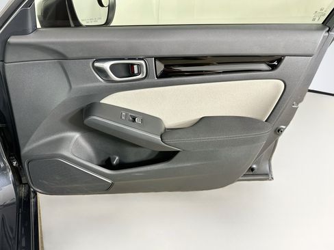 Used 2024 Honda Civic EX image 31