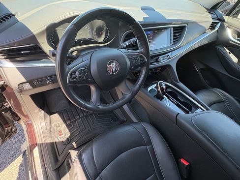 Used 2021 Buick Enclave Avenir AWD/4WD image 14