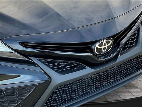 Used 2024 Toyota Camry SE image 22