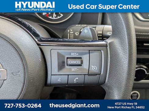 Used 2021 Nissan Rogue S FWD image 27