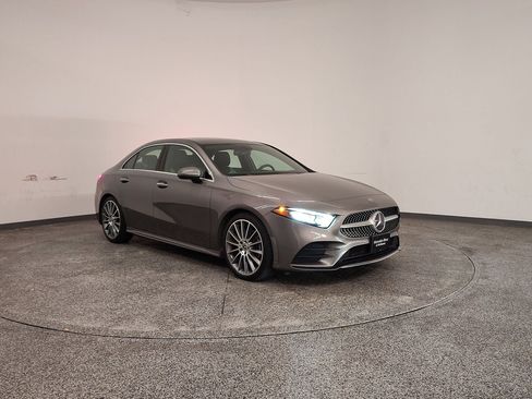 Used 2019 Mercedes-Benz A 220 image 6
