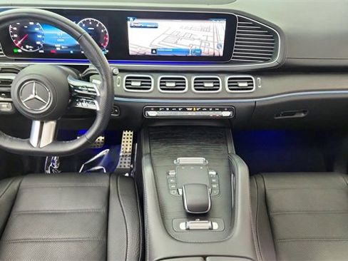 Used 2025 Mercedes-Benz GLS 450 GLS 450 image 39