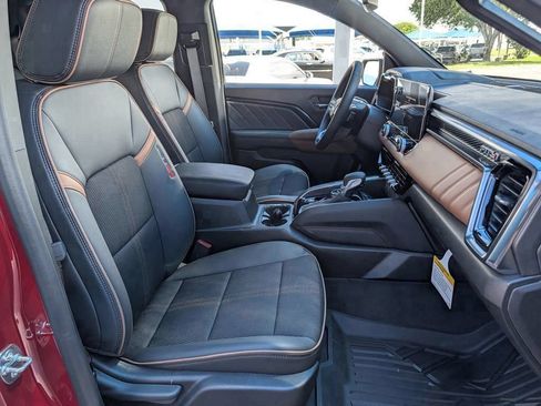 New 2026 GMC Canyon AT4 AWD/4WD image 38