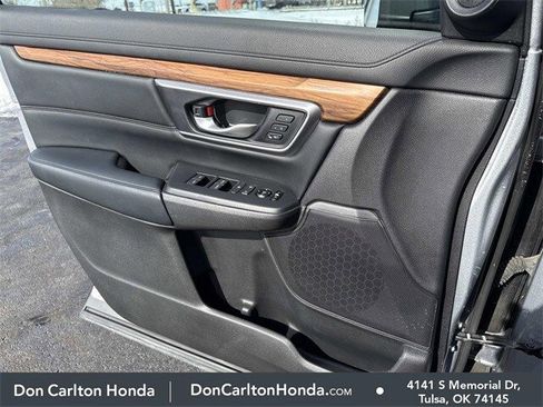 Used 2017 Honda CR-V Touring image 13