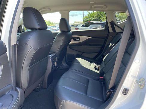 Used 2024 Nissan Murano SV w/ SV Midnight Edition Package FWD image 13