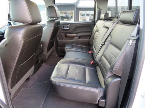 Used 2019 GMC Sierra 3500 Denali w/ Duramax Plus Package image 47