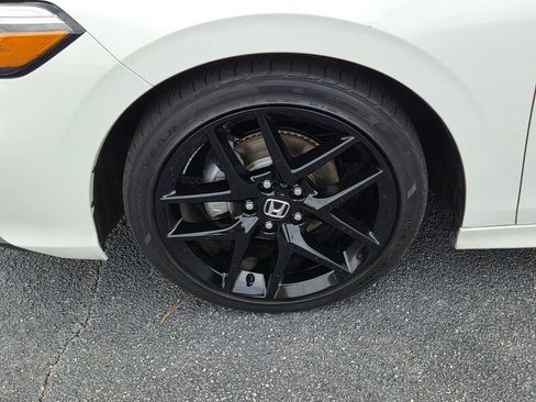 Used 2025 Honda Civic Sport image 5